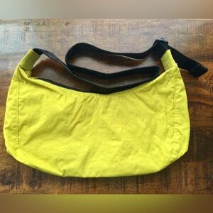 Baggu Medium Crescent Crossbody